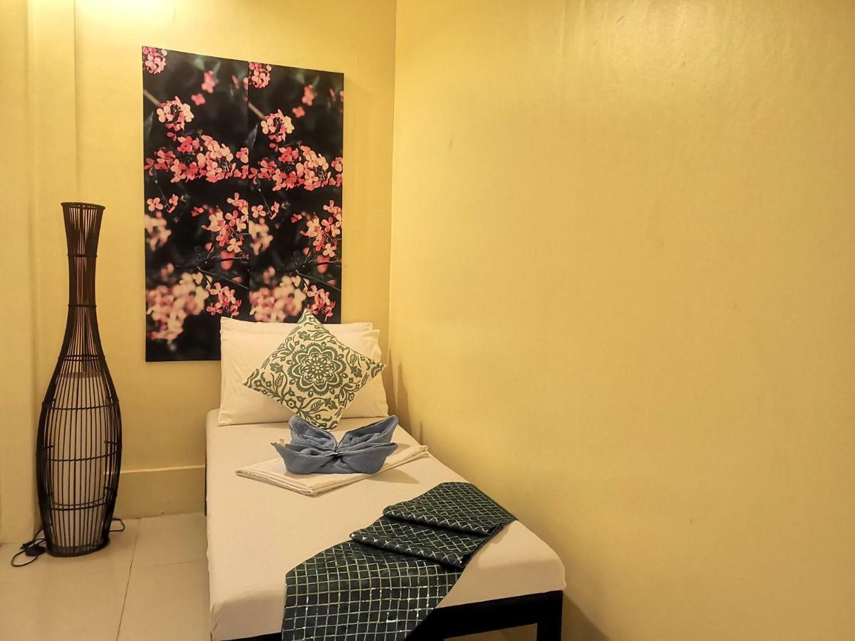 Hostel Mactan-Cebu Waiting Lounge - Rest, Snack&Spa Lapu-Lapu City Zimmer foto